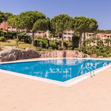 Appartement Résidence Le Hameau De Cap Esterel - Maeva - 4 Personnes - Sélection Mae-0574