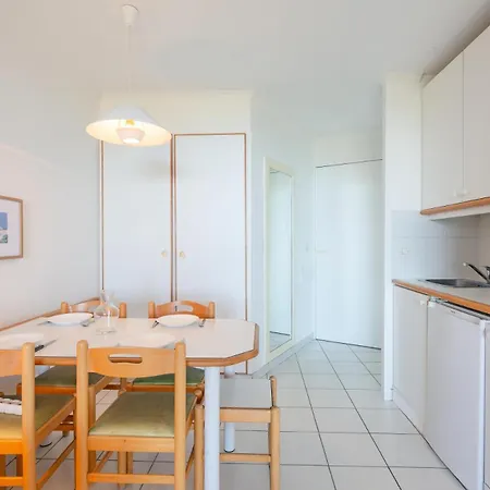 Appartement Résidence Le Hameau De Cap Esterel - Maeva - 4 Personnes - Sélection Mae-0574 Saint-Raphaël